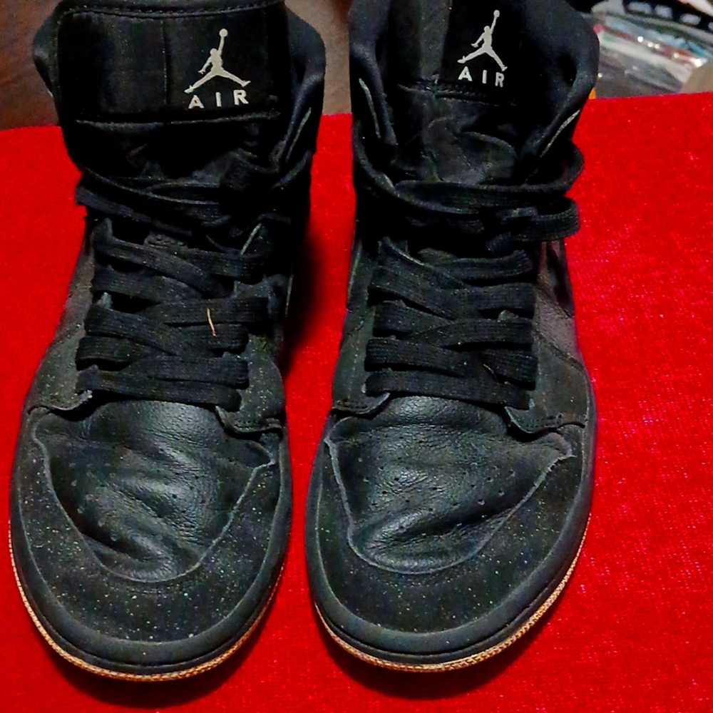WOMEN'S AIR JORDAN I MID GLITTER